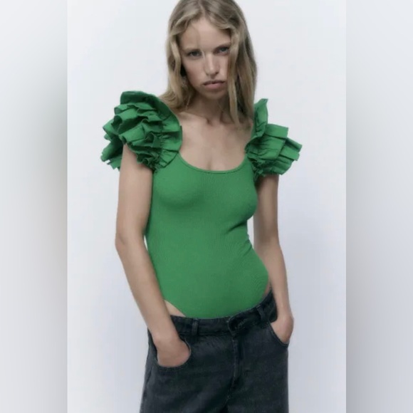 NWT ZARA BODYSUIT WITH RUFFLES SLEEVE - Picture 6 of 8